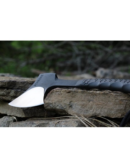 Schrade SCAXE10 matkakirves