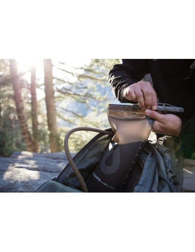 Hydrapak Force 2L joogiveekott (hall)