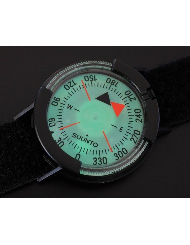 Suunto M-9 randmekompass